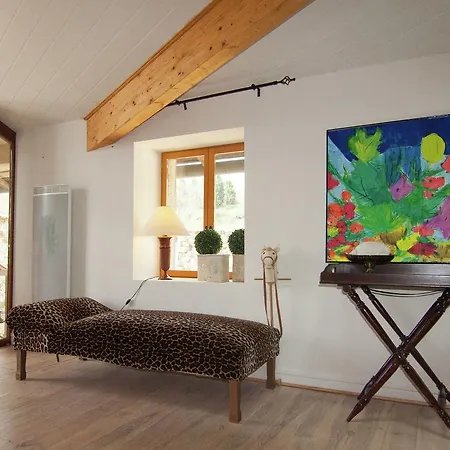 In With Private Pool Roussines