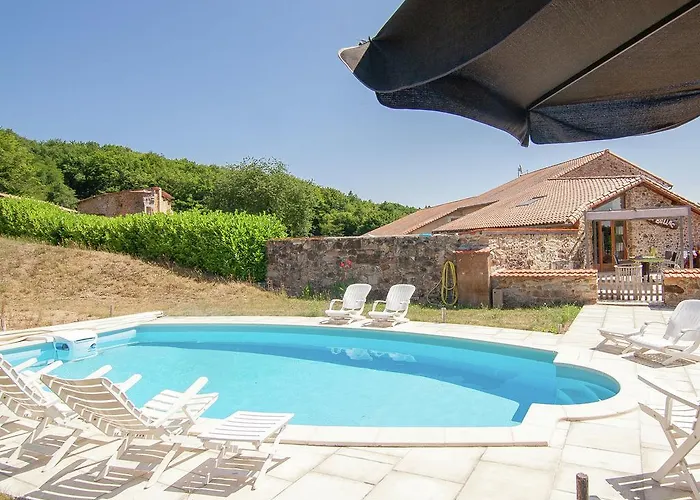 Сasa de vacaciones In With Private Pool